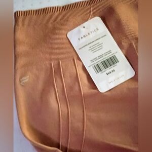 FABLETICS Athletic Wear